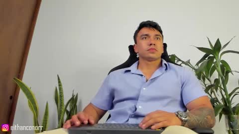 Snapshot of eithanconor1 chatting on September 16, 2:12 am EITHAN CONOR online show from September 16, 2:12 am
