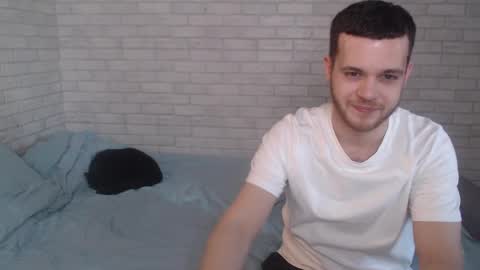 Alex online show from February 16, 1:27 pm