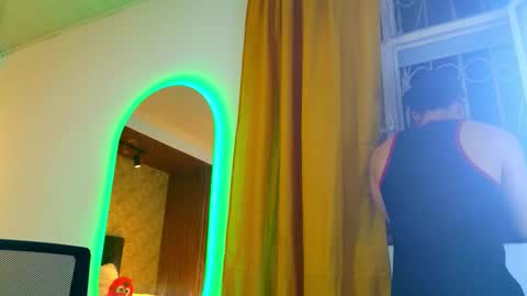 Elian online show from March 13, 4:20 am