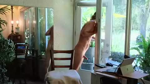 eliberator online show from July 25, 5:43 pm
