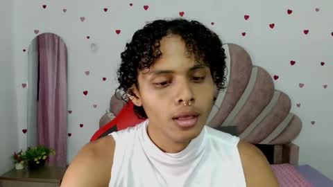 elio_fox online show from April 17, 11:46 am