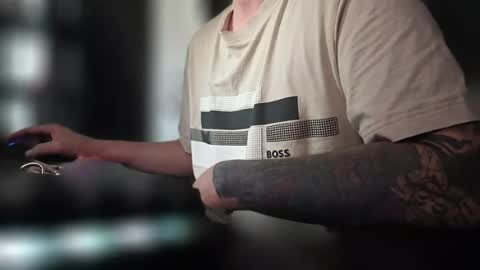 elitegangster24 online show from July 25, 7:21 pm