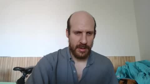 Mati Restrepo online show from April 18, 1:56 pm