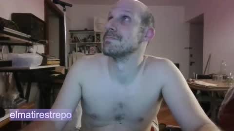 Snapshot of elmatirestrepo chatting on October 5, 2:15 am Mati Restrepo online show from October 5, 2:15 am