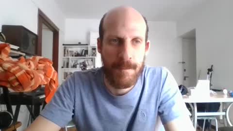 Snapshot of elmatirestrepo chatting on December 14, 7:57 pm Mati Restrepo online show from December 14, 7:57 pm