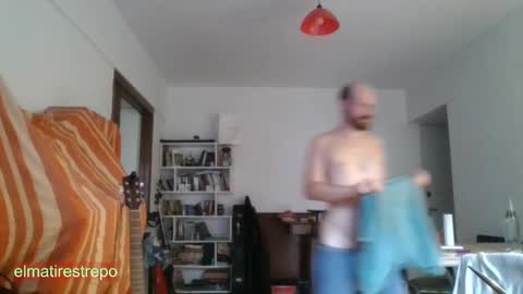 Snapshot of elmatirestrepo chatting on March 4, 12:33 pm Mati Restrepo online show from March 4, 12:33 pm