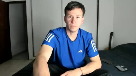 elnenedearg online show from October 7, 1:43 am