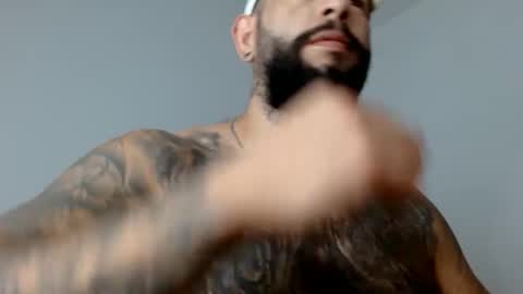 elosocazador online show from February 1, 1:10 pm