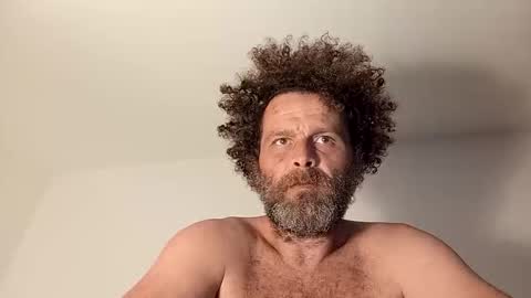 elyjahoye online show from February 20, 12:07 am