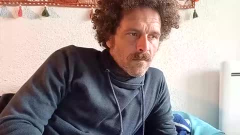 elyjahoye online show from September 28, 3:21 pm