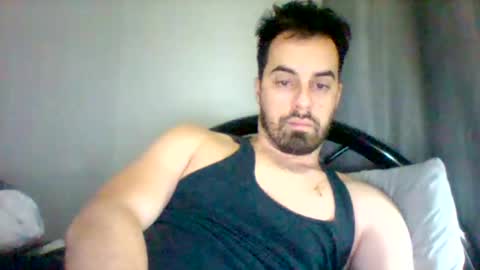 Snapshot of emgee88 chatting on January 8, 7:13 pm emgee88 online show from January 8, 7:13 pm