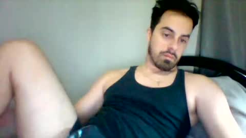 Snapshot of emgee88 chatting on January 17, 12:53 am emgee88 online show from January 17, 12:53 am