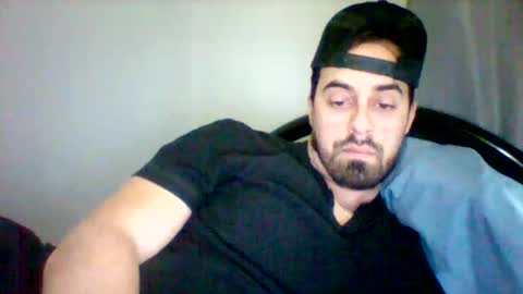 Snapshot of emgee88 chatting on January 29, 1:37 am emgee88 online show from January 29, 1:37 am