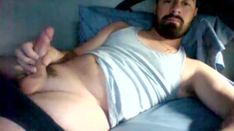 Snapshot of emgee88 chatting on October 5, 3:54 am emgee88 online show from October 5, 3:54 am