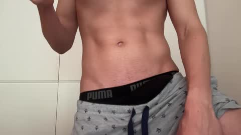 Emilio2704 online show from September 23, 8:52 pm