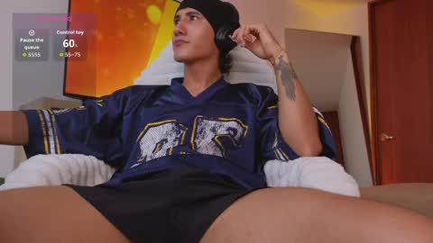 emilio_rivs online show from April 3, 4:48 pm