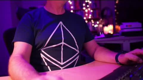 uk online show from September 25, 10:41 pm