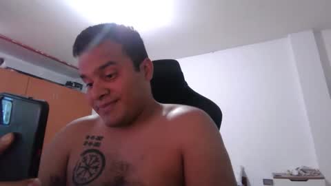 enriqueg15 online show from November 17, 11:52 pm