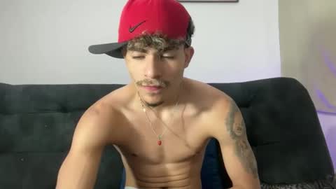 enyel_100 online show from March 27, 9:54 am