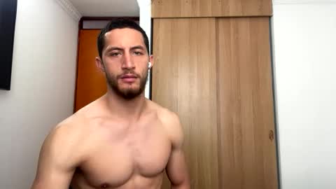 enzo_savage online show from April 6, 7:36 pm