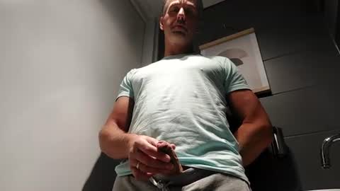 Enzos Massive Cock online show from July 22, 1:14 pm