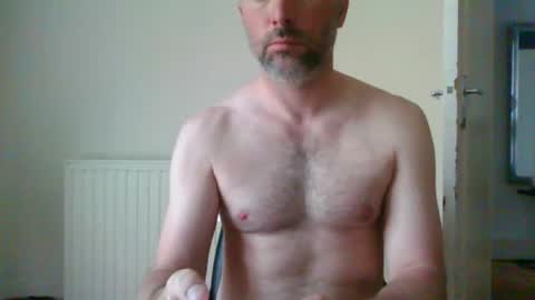 eric334418 online show from June 15, 7:55 am