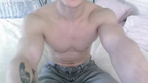 Eric Crush online show from March 18, 7:22 am