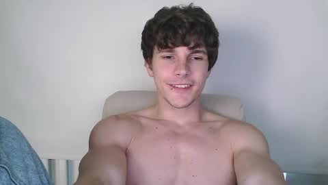 Eric Crush online show from May 30, 3:39 am