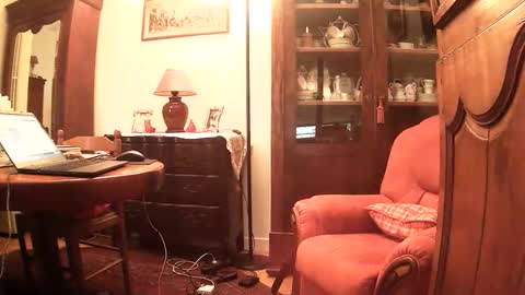 Steph et Eric online show from October 31, 10:07 am