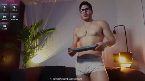 eroswolf online show from July 18, 12:28 am