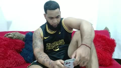 Snapshot of eroticoblack chatting on October 12, 1:54 am Eroticoblack online show from October 12, 1:54 am