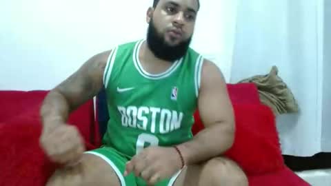 Snapshot of eroticoblack chatting on September 22, 12:00 am Eroticoblack online show from September 22, 12:00 am