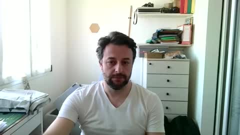 esibizionista 91 online show from March 30, 7:42 am