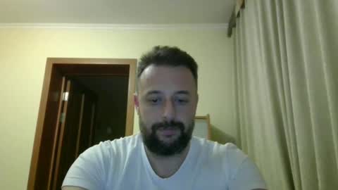 Snapshot of esibizionista_91 chatting on December 11, 3:44 pm esibizionista 91 online show from December 11, 3:44 pm