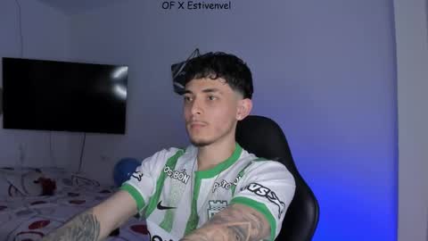 estivenvel online show from September 27, 6:28 pm