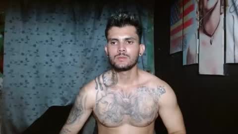 Snapshot of etha_bossx chatting on January 18, 2:40 am ethanjobs online show from January 18, 2:40 am