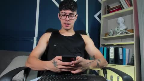 Etham online show from November 15, 12:40 pm