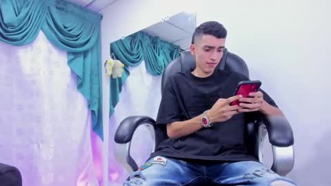 Ethan online show from February 1, 10:44 pm