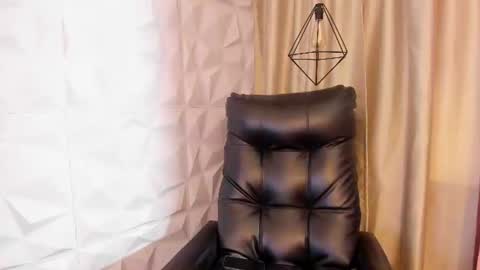 Ethan online show from July 21, 11:45 am