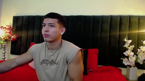 Snapshot of ethan_rodgers chatting on March 12, 2:56 pm ETHAN RODGERS online show from March 12, 2:56 pm