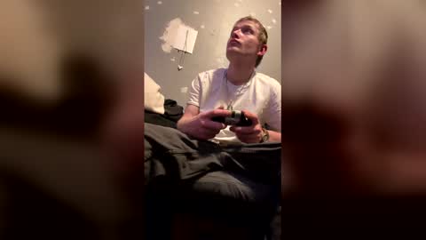 ethanbmx2001 online show from March 2, 7:15 am