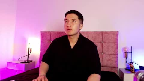 ethanconnor_ online show from January 19, 12:29 pm