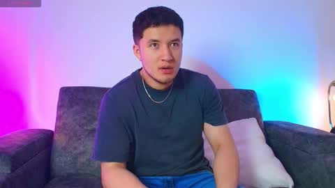 ethanconnor_ online show from March 29, 12:27 pm