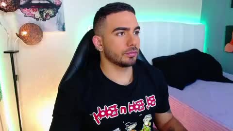 Ethan online show from May 25, 6:58 pm