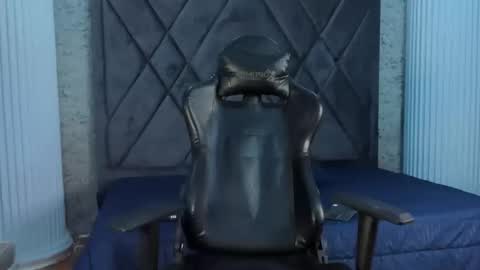 ethanlowell online show from April 14, 8:52 pm