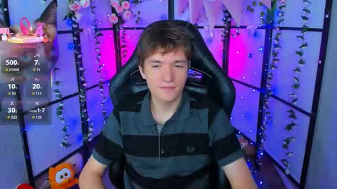 Snapshot of ethansinful chatting on September 20, 6:02 am Ethan online show from September 20, 6:02 am