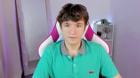 Snapshot of ethansinful chatting on October 12, 9:09 pm Ethan online show from October 12, 9:09 pm