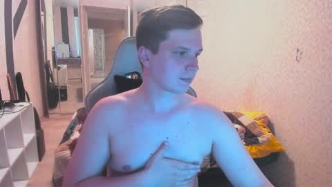 evan_boomer online show from June 5, 3:29 pm