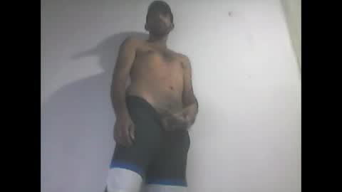 everaldosantos online show from January 12, 11:04 pm