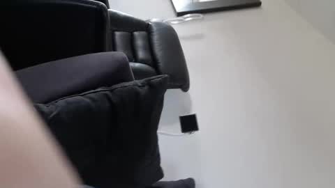 exibe1219 online show from February 9, 1:14 pm